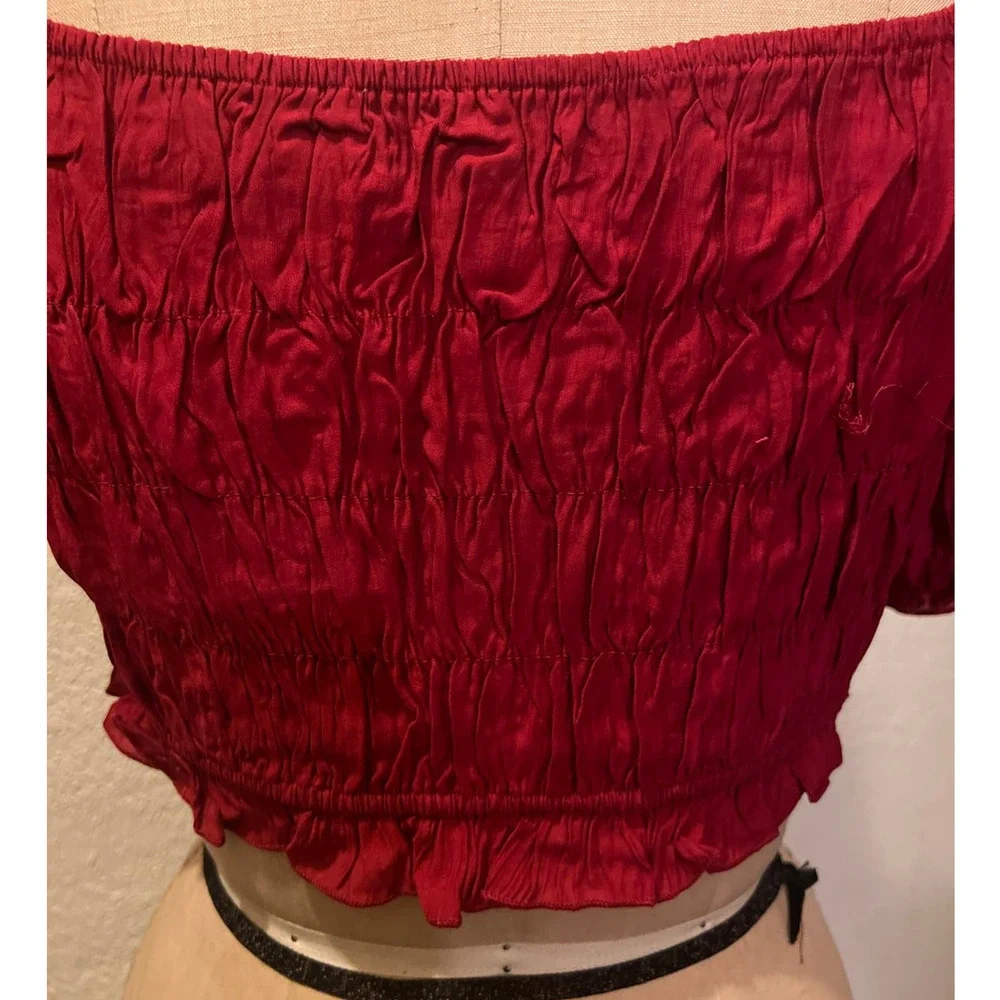 Dark Red Square Neck Ruffled Lantern Sleeve Cropped Top NWT Size L - Picture 8 of 10